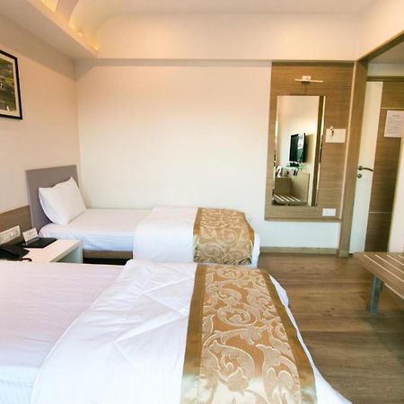 Seasons Hotel Mira-Bhayandar Luaran gambar